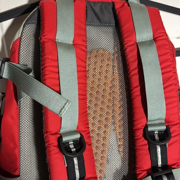 Granite Gear Serrano 25 Backpack w camelback omega 3L - Picture 9 of 16